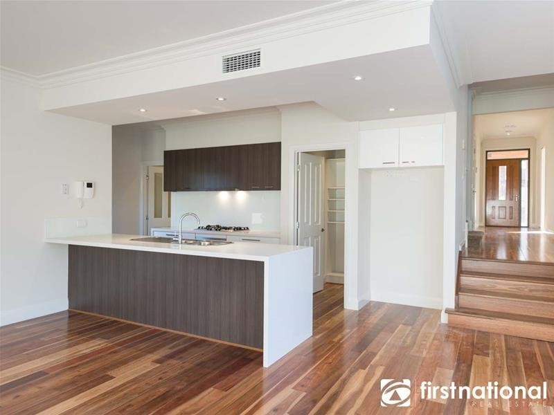 13/22 Buchanan Road, Berwick VIC 3806