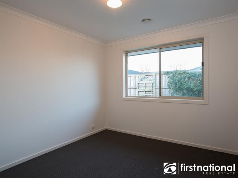 4 Melrose Street, Pakenham VIC 3810