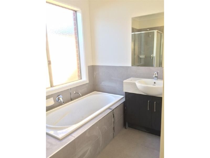 Lot 410 Heathcote Grove, Officer VIC 3809