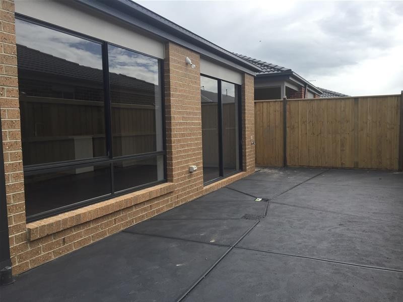 128 (Lot 526) Primrose Avenue, Officer VIC 3809