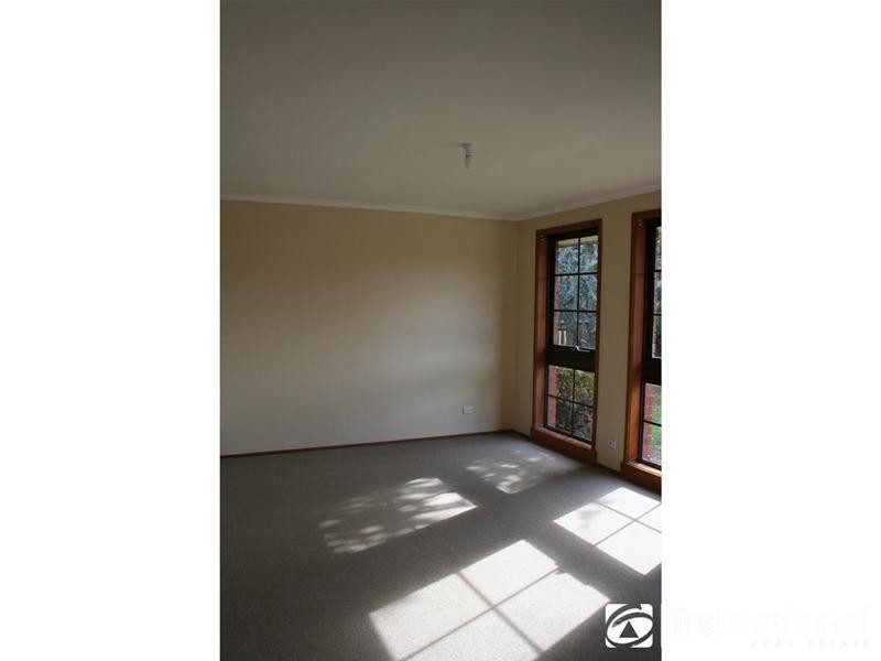 4/55 Main Street, Pakenham VIC 3810