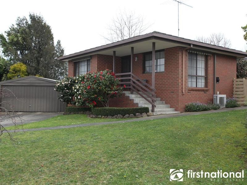 5 Highview Court, Pakenham VIC 3810