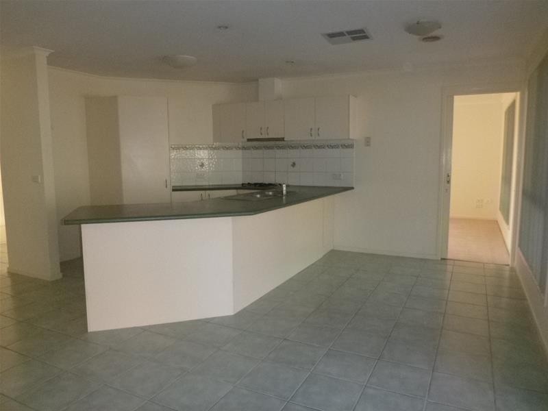 3 Primula Way, Narre Warren South VIC 3805