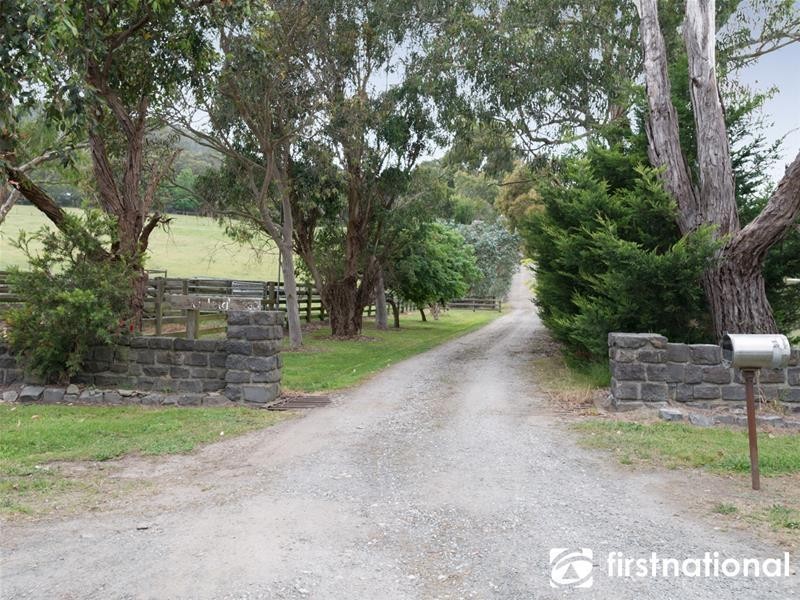 230 Garfield North Road, Garfield North VIC 3814