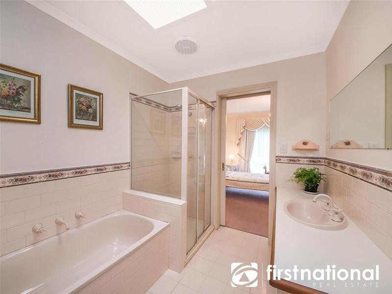 10/5-17 William Road, Berwick VIC 3806