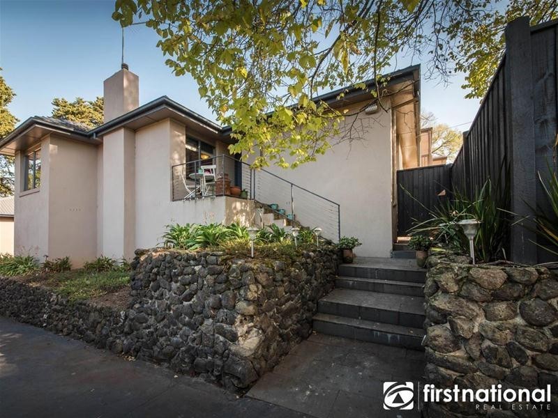 9 Anne Street, Berwick VIC 3806