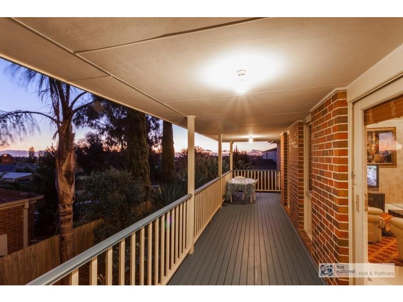 2 Classic Court, Berwick VIC 3806