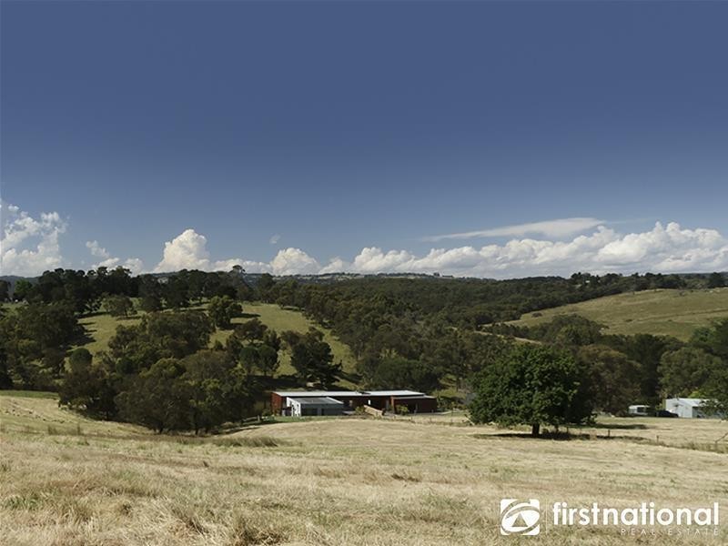 10 Boundary Road, Narre Warren East VIC 3804