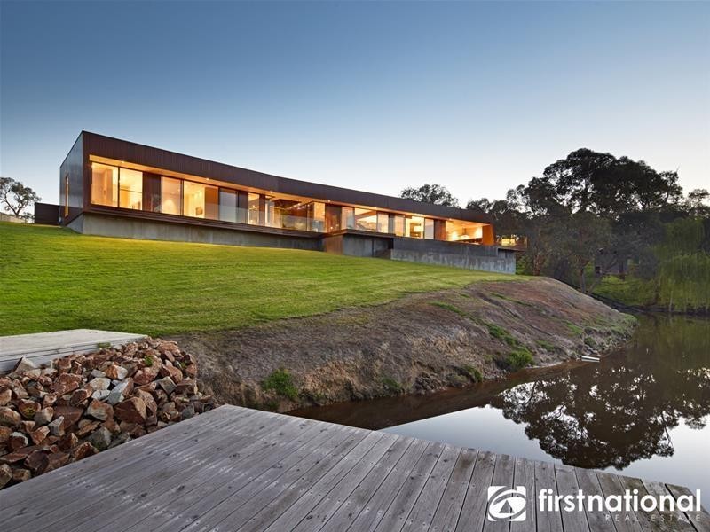 10 Boundary Road, Narre Warren East VIC 3804