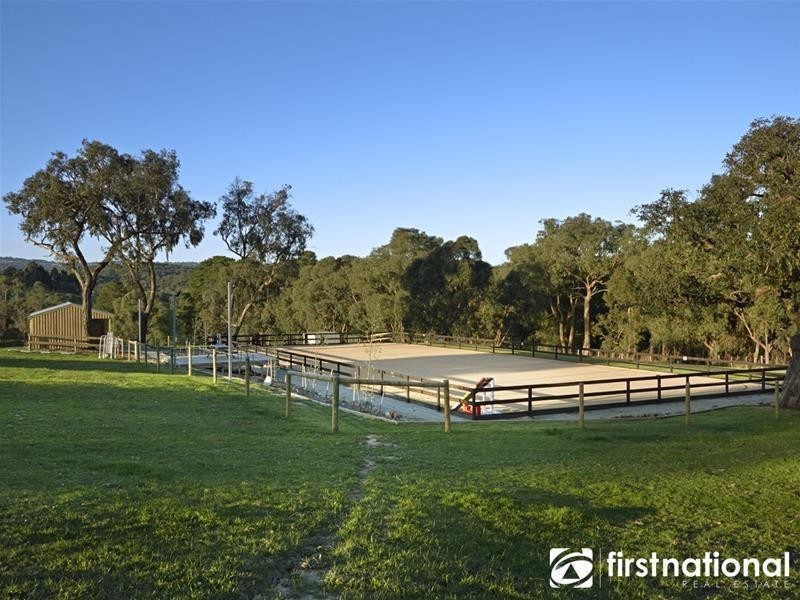 10 Boundary Road, Narre Warren East VIC 3804