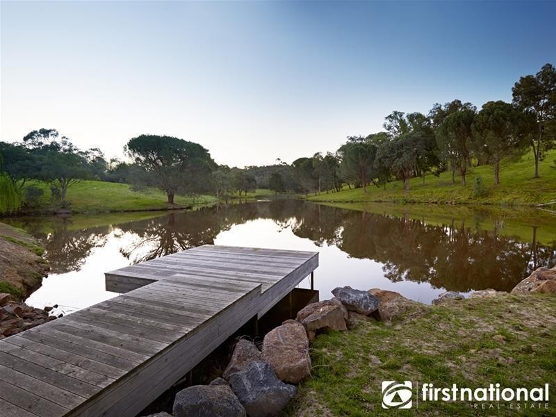 10 Boundary Road, Narre Warren East VIC 3804