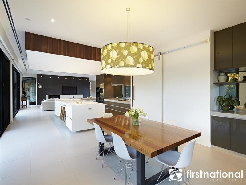 10 Boundary Road, Narre Warren East VIC 3804