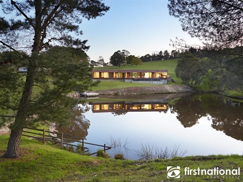 10 Boundary Road, Narre Warren East VIC 3804