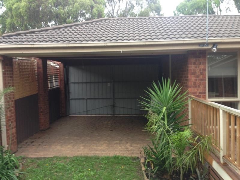 43 Coowarra Way, Berwick VIC 3806