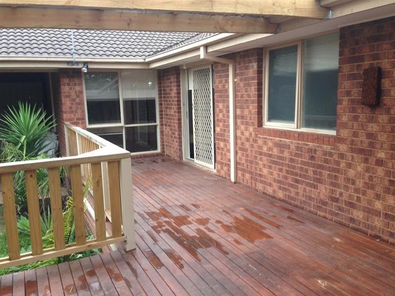 43 Coowarra Way, Berwick VIC 3806