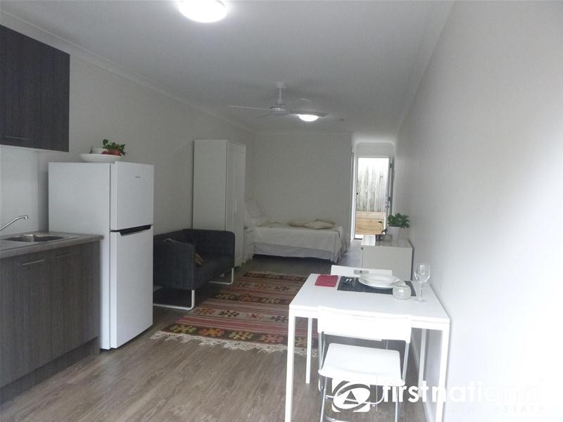 7/4 Cranbourne Drive, Cranbourne VIC 3977