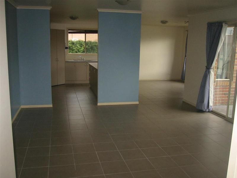 48 Grand Central Boulevard, Pakenham VIC 3810