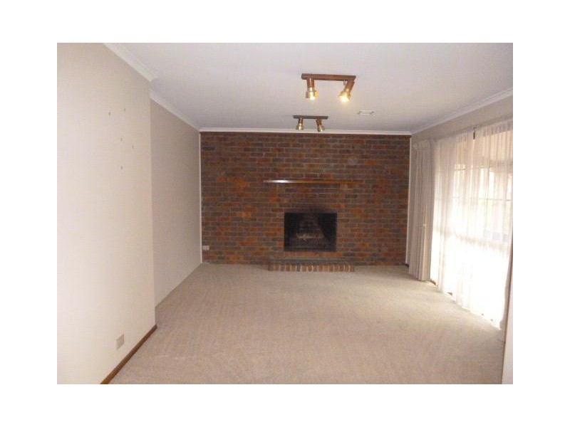 60 Fleetwood Drive, Narre Warren VIC 3805