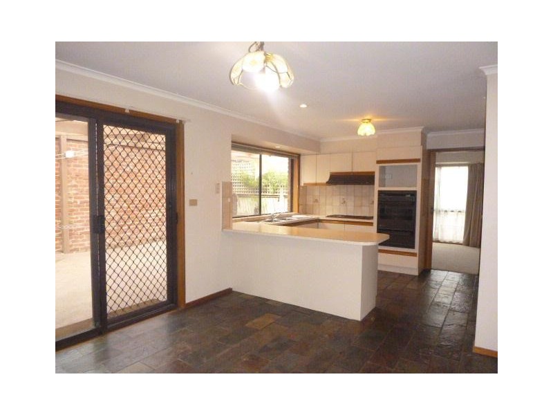 60 Fleetwood Drive, Narre Warren VIC 3805