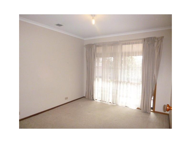 60 Fleetwood Drive, Narre Warren VIC 3805