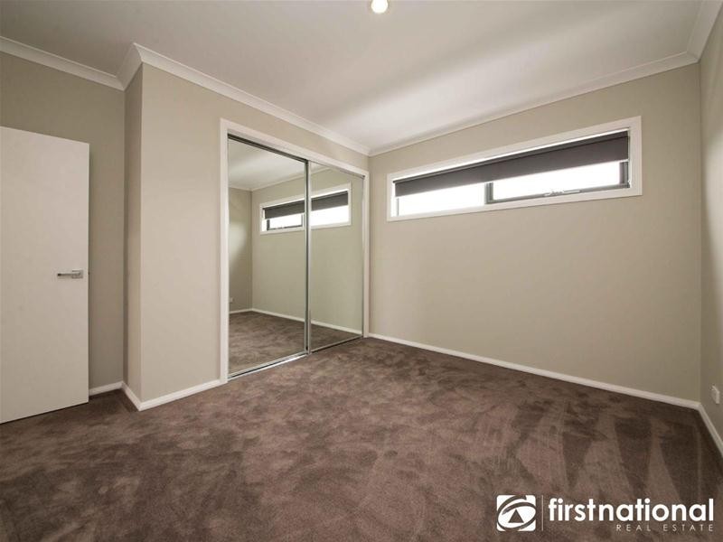 28 Swan Street, Pakenham VIC 3810