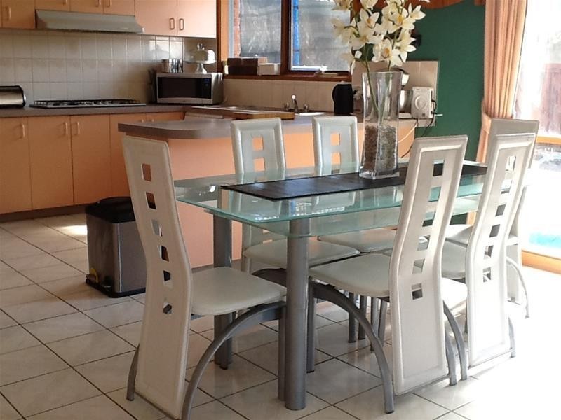 48 Bunbury Avenue, Narre Warren VIC 3805