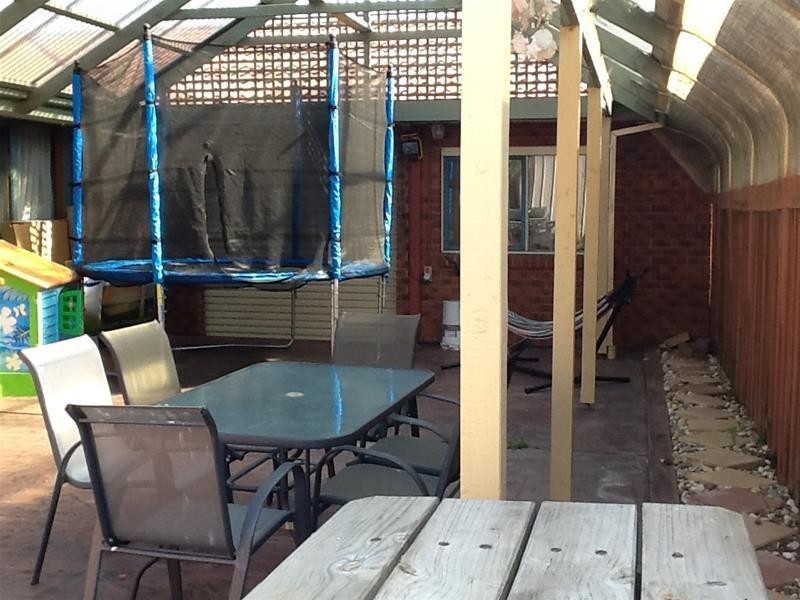 48 Bunbury Avenue, Narre Warren VIC 3805