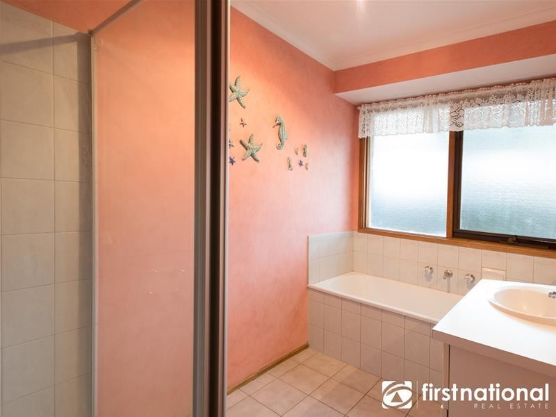 14 Home Road, Nar Nar Goon VIC 3812