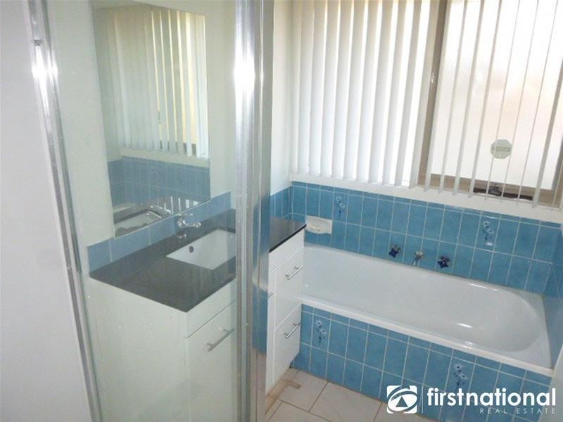 5 Blackwood Drive, Narre Warren VIC 3805