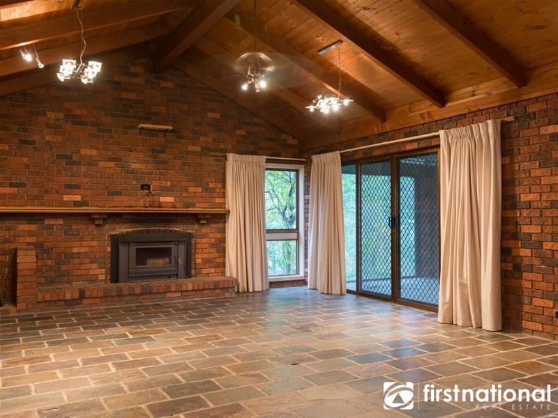 235 Thewlis Road, Pakenham VIC 3810