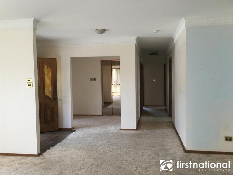 49 Main Street, Pakenham VIC 3810