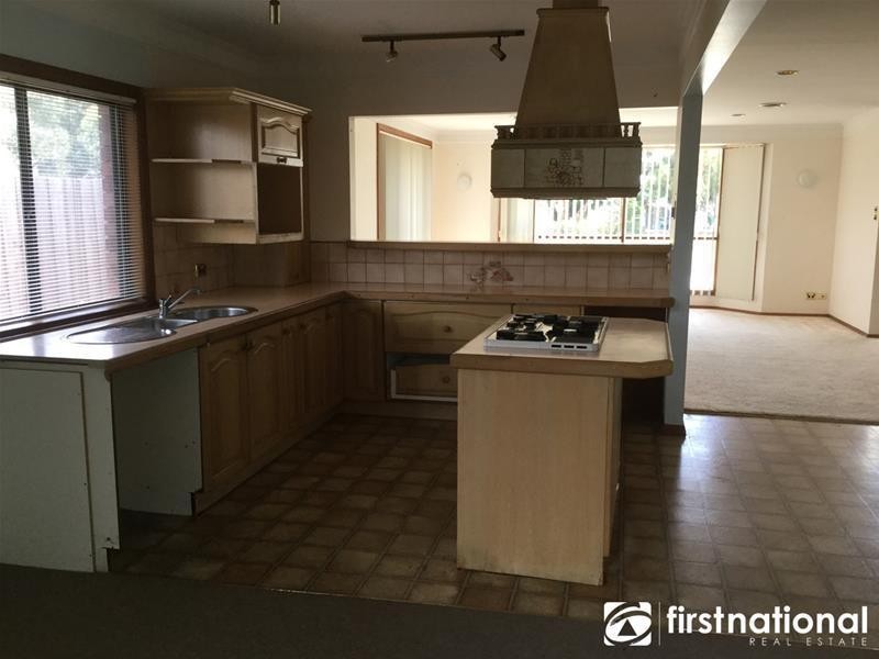 49 Main Street, Pakenham VIC 3810