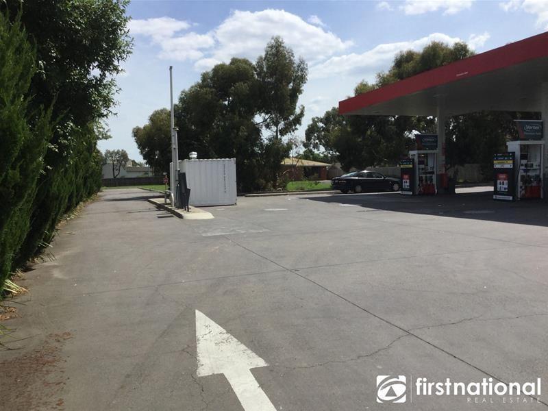 49 Main Street, Pakenham VIC 3810