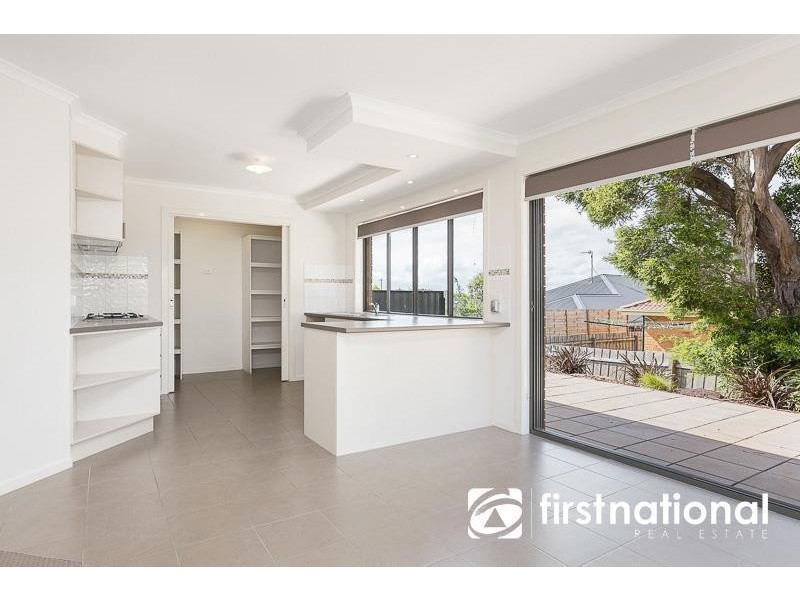 24 Windermere Boulevard, Pakenham VIC 3810
