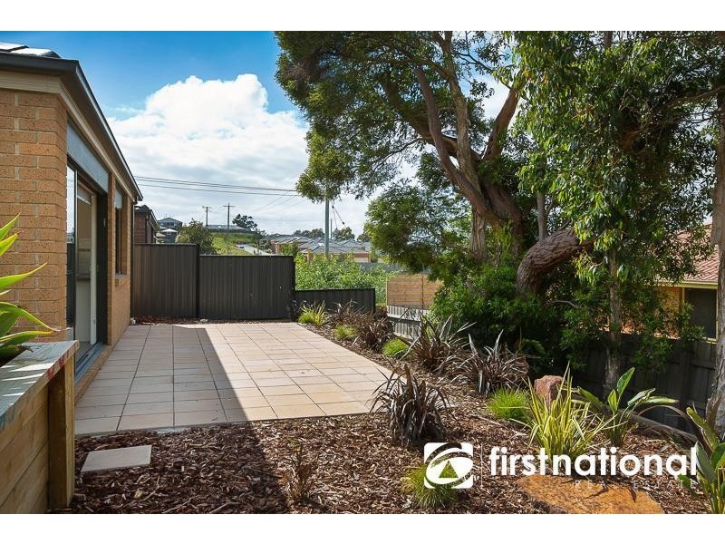 24 Windermere Boulevard, Pakenham VIC 3810