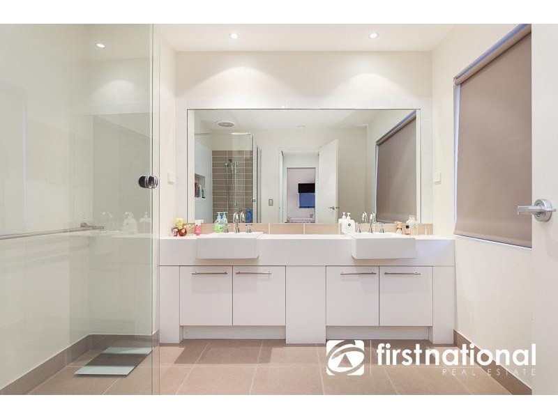 12 Arbour Rise, Pakenham VIC 3810