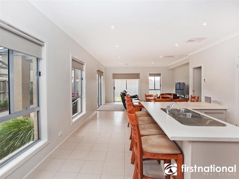 12 Nature Avenue, Officer VIC 3809
