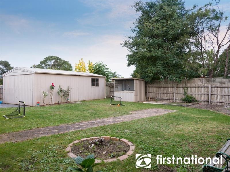 28 Bangalay Place, Berwick VIC 3806