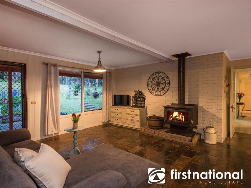 1 Moola Road, Cockatoo VIC 3781