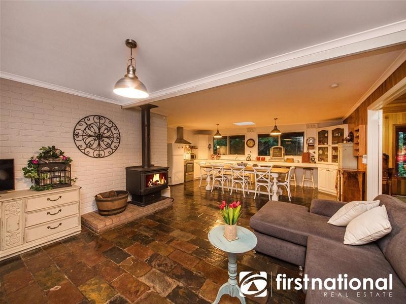 1 Moola Road, Cockatoo VIC 3781