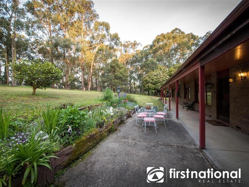 1 Moola Road, Cockatoo VIC 3781