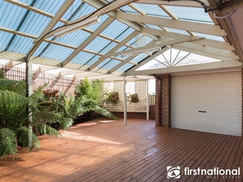 2 Grantham Crescent, Berwick VIC 3806