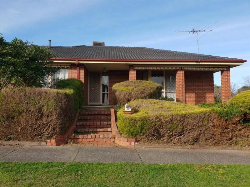 92 Mansfield Street, Berwick VIC 3806