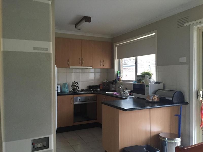 1/40 Ambleside Crescent, Berwick VIC 3806