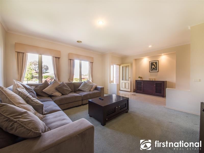 95 Eagle Drive, Pakenham VIC 3810