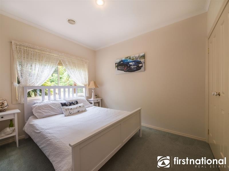 95 Eagle Drive, Pakenham VIC 3810