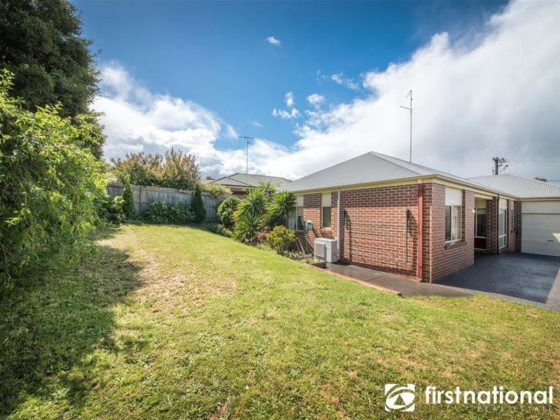 95 Eagle Drive, Pakenham VIC 3810