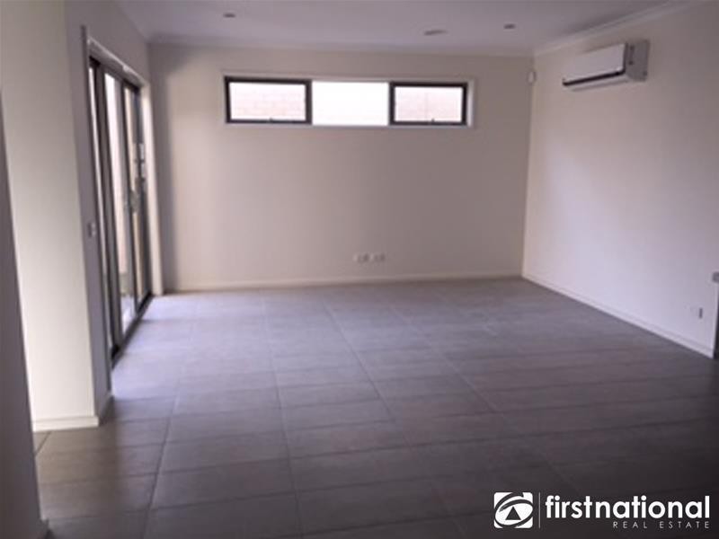 19 Timbertop Boulevard, Officer VIC 3809