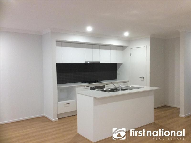 29 Ascot Park Drive, Pakenham VIC 3810