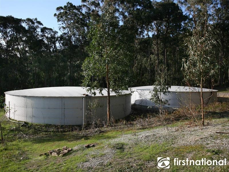 90 Weatherhead Road, Tynong North VIC 3813
